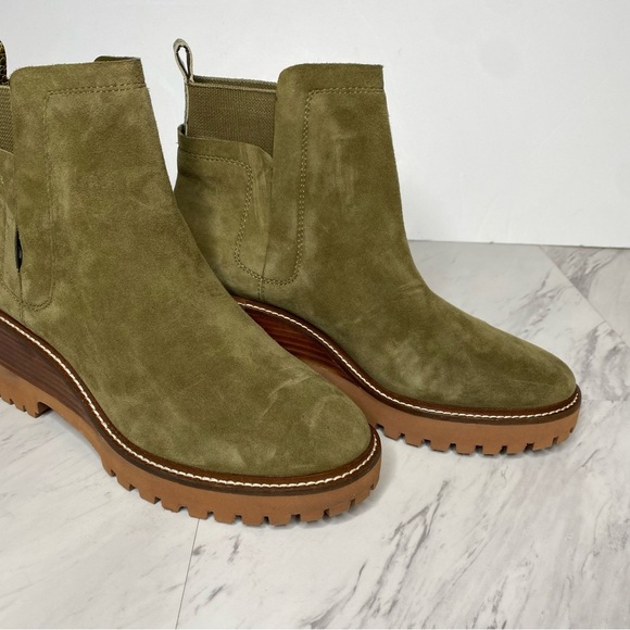 Vince Camuto Dendra Green Suede Heeled Bootie 9 1/2 M - Picture 9 of 14